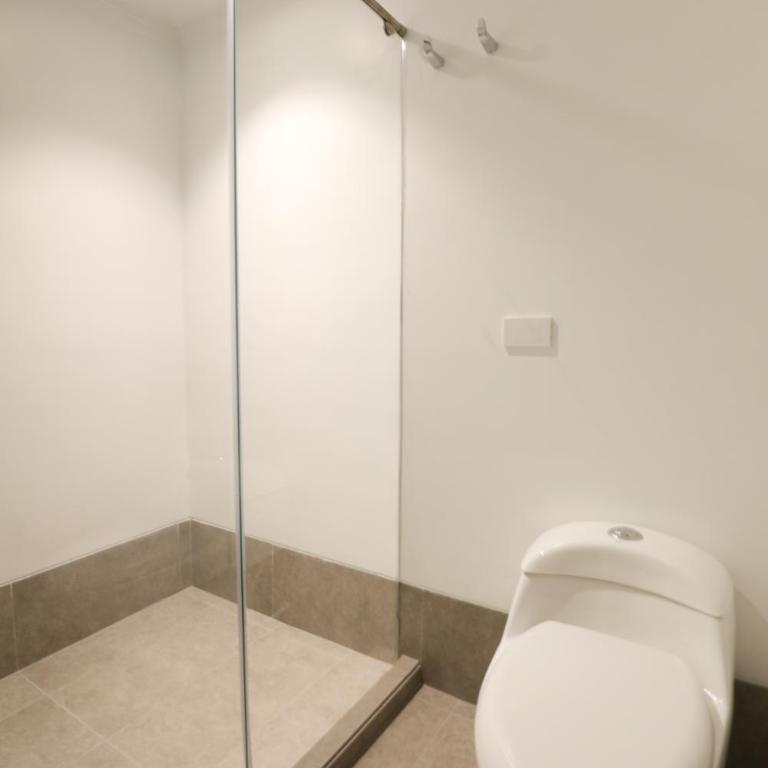 Modern Comfort in the Heart of Zona G 202 - Apartamento - 2