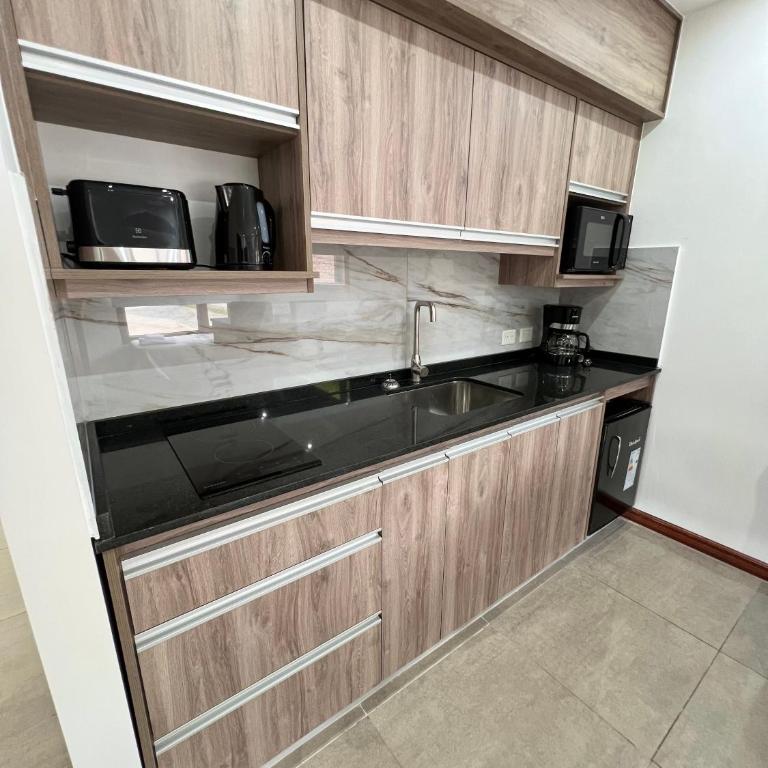Departamento a estrenar cerca de la Avenida Principal en El Calafate - Apartamento de 1 dormitorio - 13