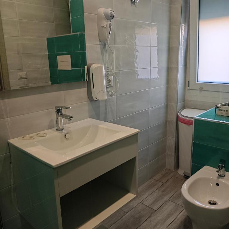 B & B LE GEMELLINE - Camera Matrimoniale con Bagno Privato - 17