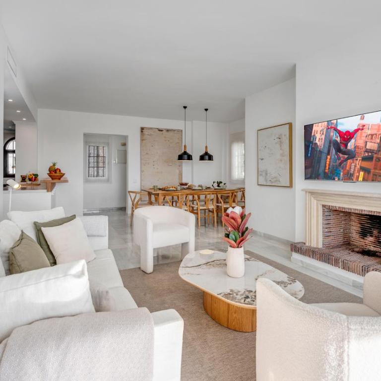 VACATION MARBELLA I Aldea Blanca, Luxury Duplex, Sea View, BBQ Grill, 24-7 Security, Walking Distance to Puerto Banus - Three-Bedroom Apartment - 23