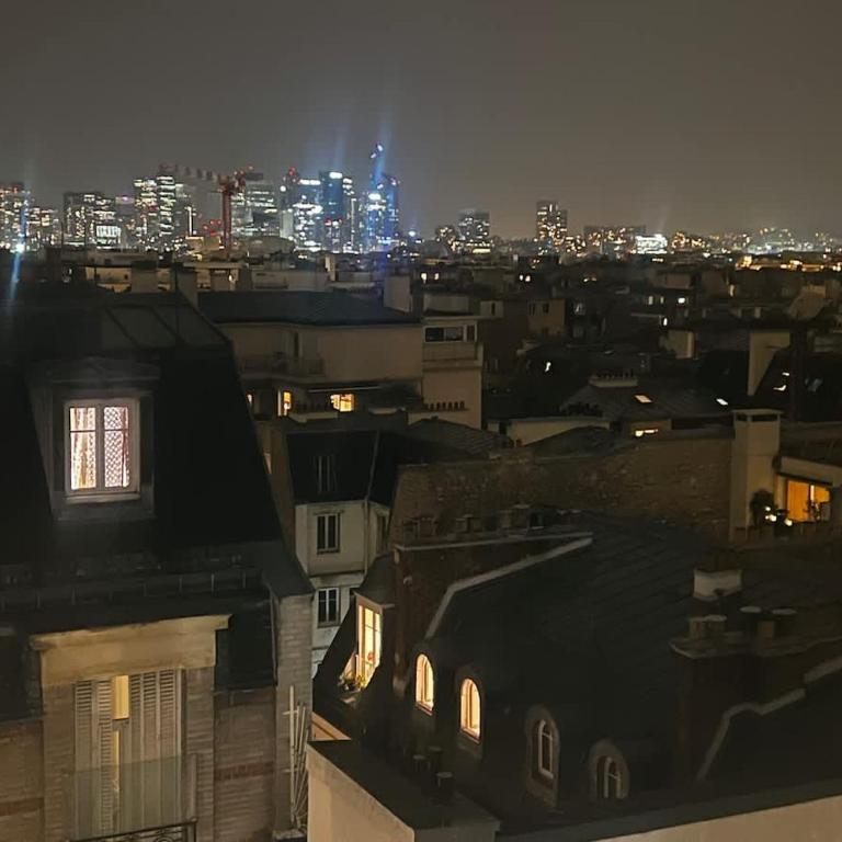 Sous les toits de PARIS TROCADERO - One-Bedroom Apartment - 2