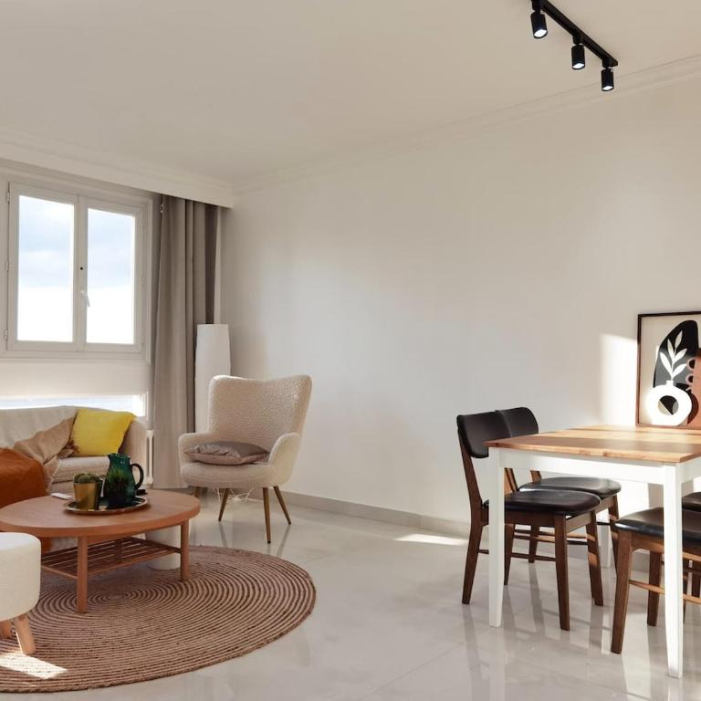 Modern 2-Bed Apt 80m2 with Elevator FREE Parking N19-25 - Appartement 2 Chambres - 14