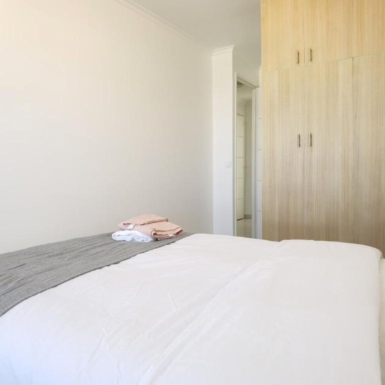 Modern 2-Bed Apt 80m2 with Elevator FREE Parking N19-25 - Appartement 2 Chambres - 19
