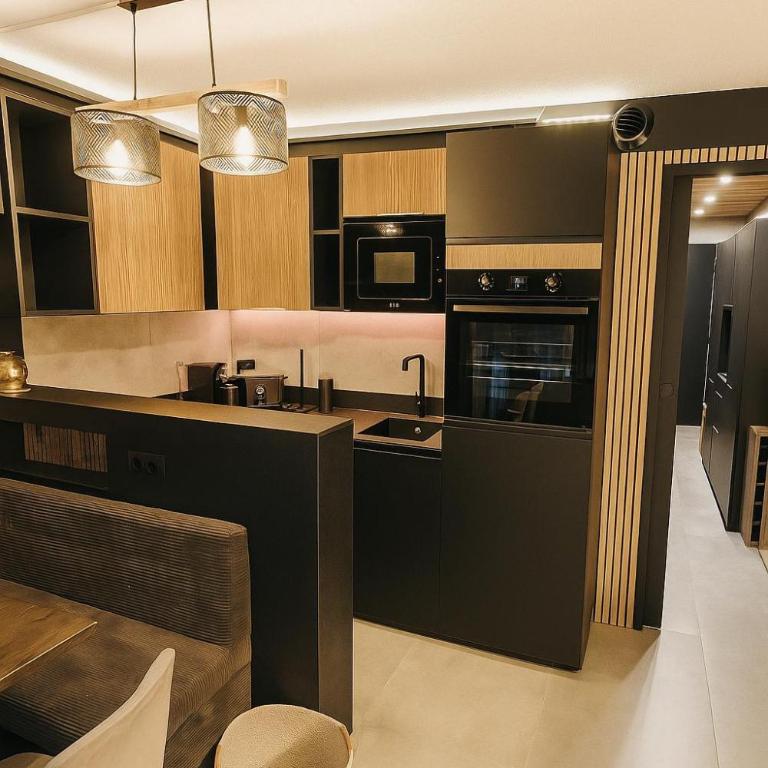 Val Thorens Cosy Pieds des pistes Plein centre 2 chambres - Apartment mit 2 Schlafzimmern - 12