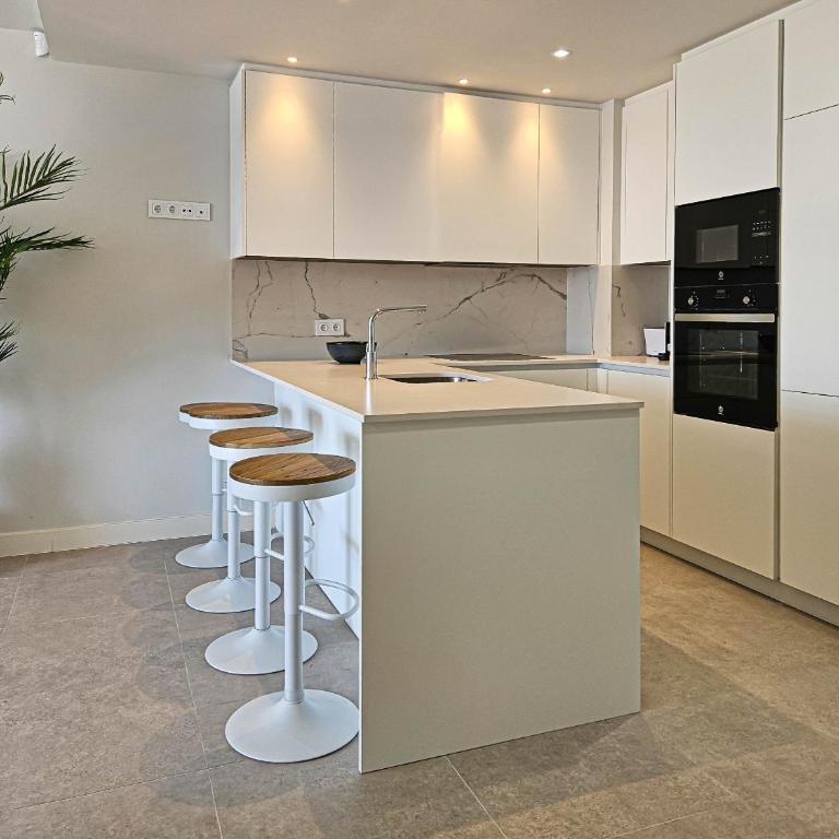 Penthouse apartment in Azahar de Estepona, 2km from Azata Golf - Apartamento de 2 dormitorios - 15