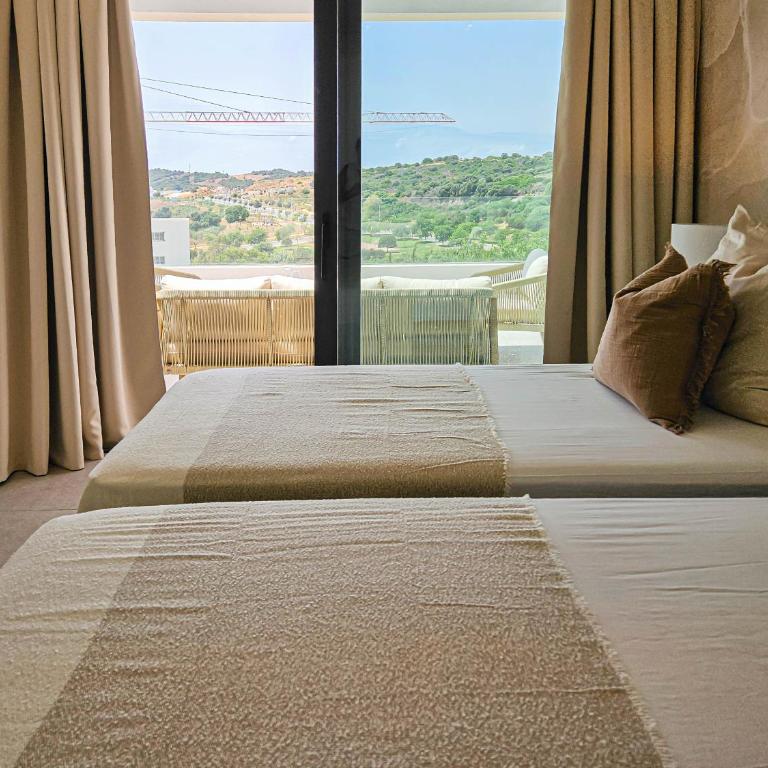 Penthouse apartment in Azahar de Estepona, 2km from Azata Golf - Apartamento de 2 dormitorios - 26