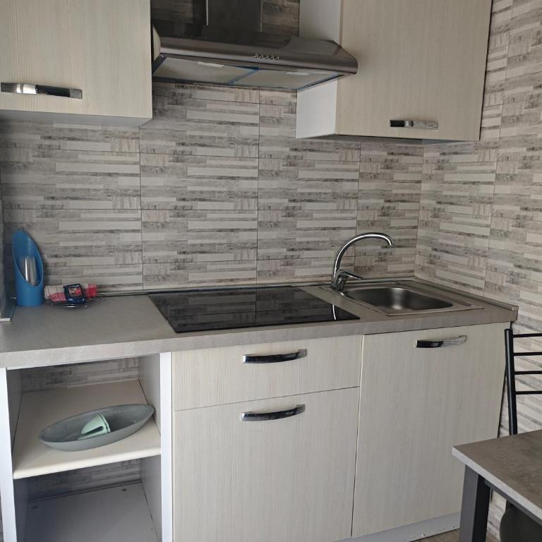 B & B LE GEMELLINE - Camera Familiare con Bagno Privato - 18