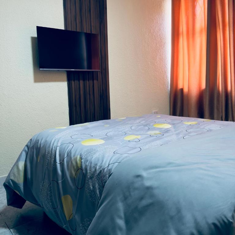 AShostEcuador, Quito, rooms & suits, Quito cerca parque La Carolina - Habitación Doble - 2 camas - 1