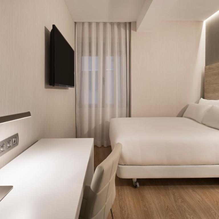 NH Madrid Chamberí - Habitación Individual Estándar - 3
