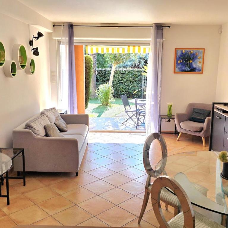 Les Soleiades - Apartment - 1