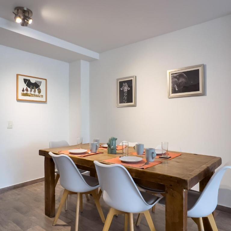 Departamento 6 P Centrico - Estudio con 1 cama grande - 8