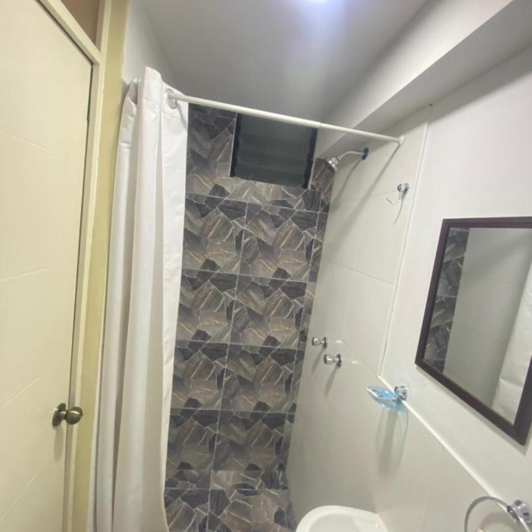 Casa Medina Guesthouse - Habitación Doble con baño privado - 6