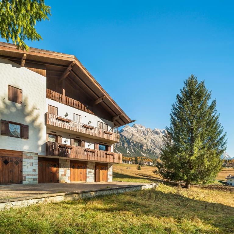 Angiolina Charming Apartment R&R - Appartamento con 3 Camere da Letto - 1