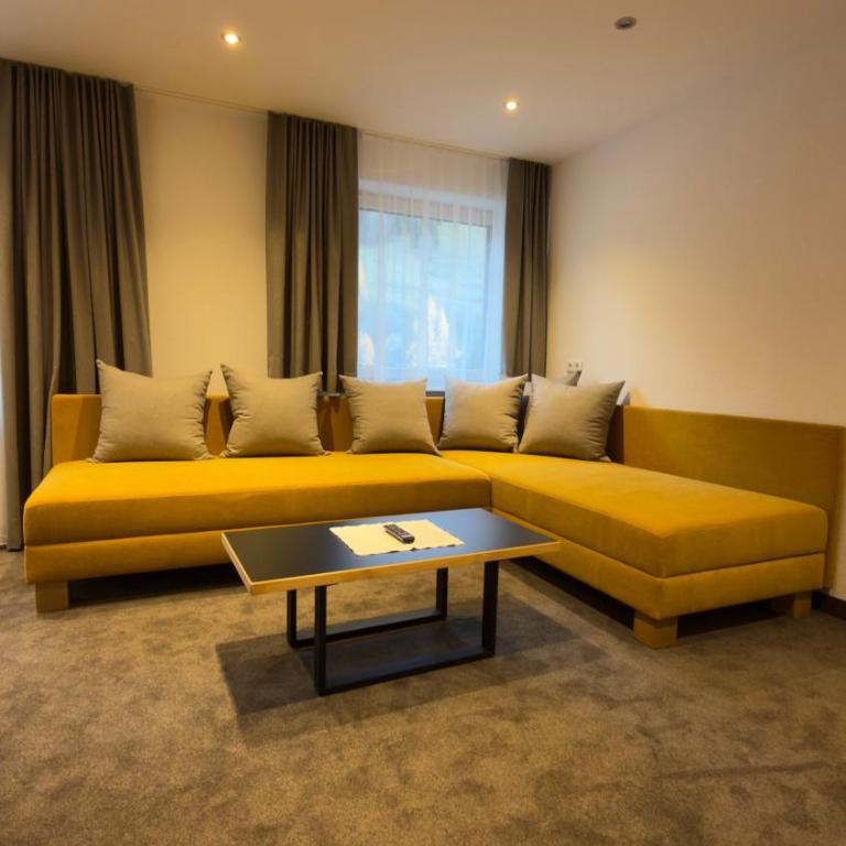 Hotel Sailer - Junior Suite - 4