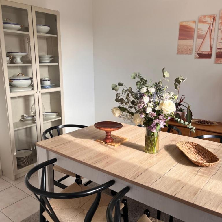 Calme, vue st Victoire, proche centre ville avec parking - Apartamento de 2 dormitorios - 2