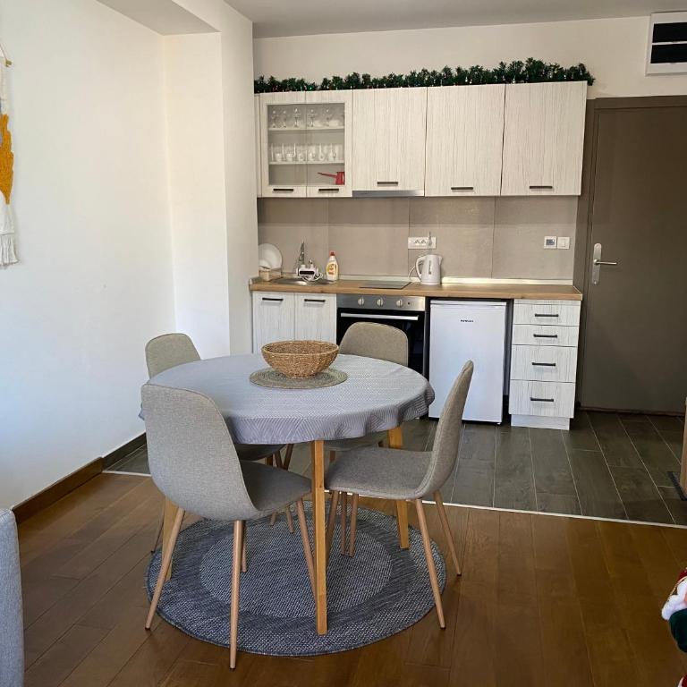 Apartments A83 & C32 - Kraljevi Čardaci - Kopaonik - One-Bedroom Apartment - 12