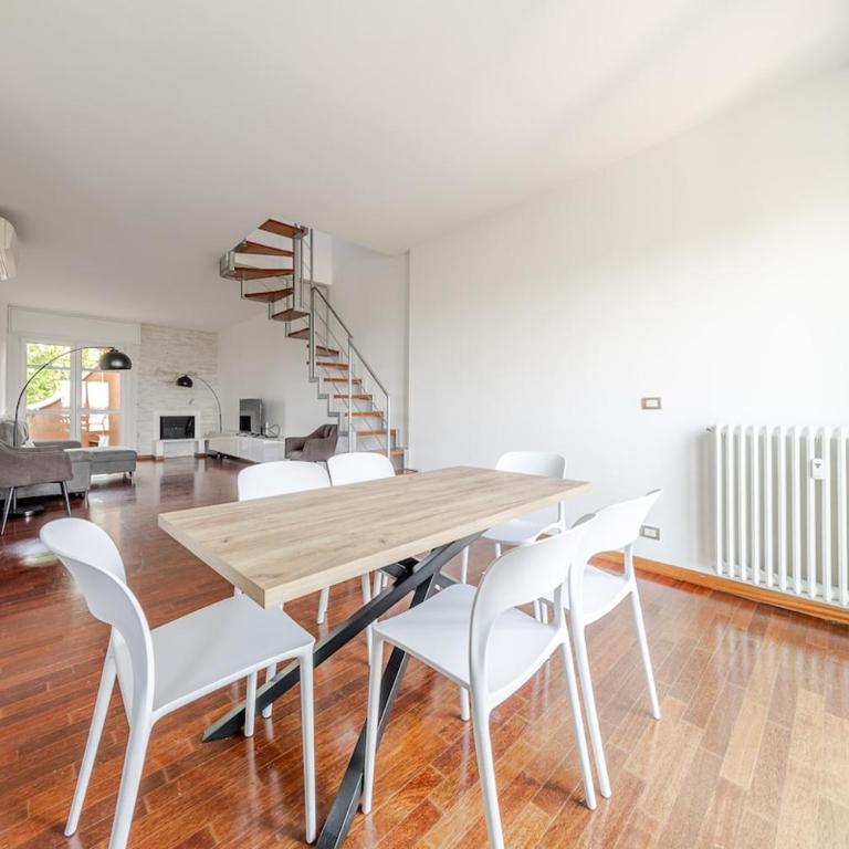 Panoramic penthouse with terrace in Milan - Maison 2 Chambres - 3