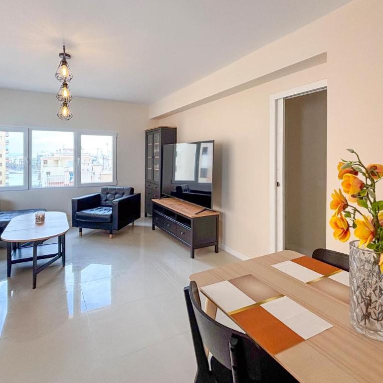 Stunning Apartment In Torrevieja - Apartamento de 2 dormitorios - 5