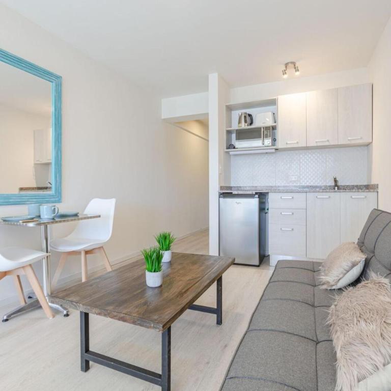 Depto Ideal 2 Pax Vista Al Lago - Estudio con 1 cama grande - 5