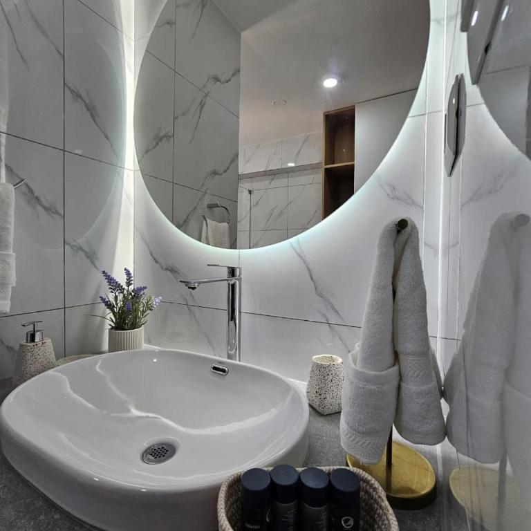 Apartamento renovado en Miraflores - One-Bedroom Apartment - 11