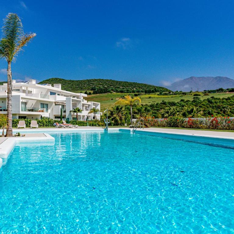 Alcazaba Lagoon Apartment with Private Beach, Pools, Gym, Sauna, Hot Tub & Fully Equipped Kitchen - Apartamento de 2 dormitorios - 4