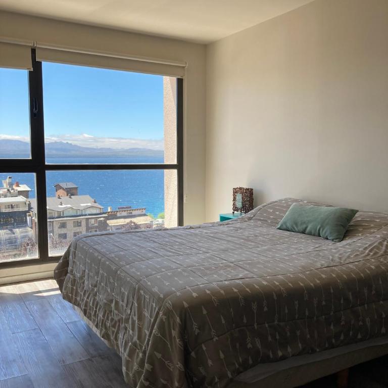 Depto Con Increible Vista Al Nahuel Huapi - Apartamento - 13