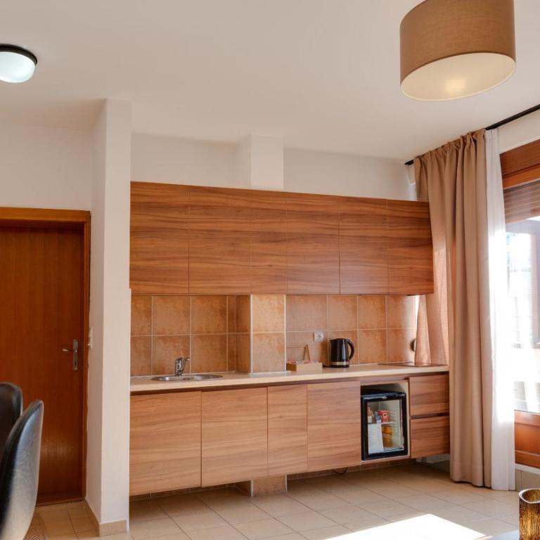 DolceVita Lux & SPA - One-Bedroom Apartment - 8