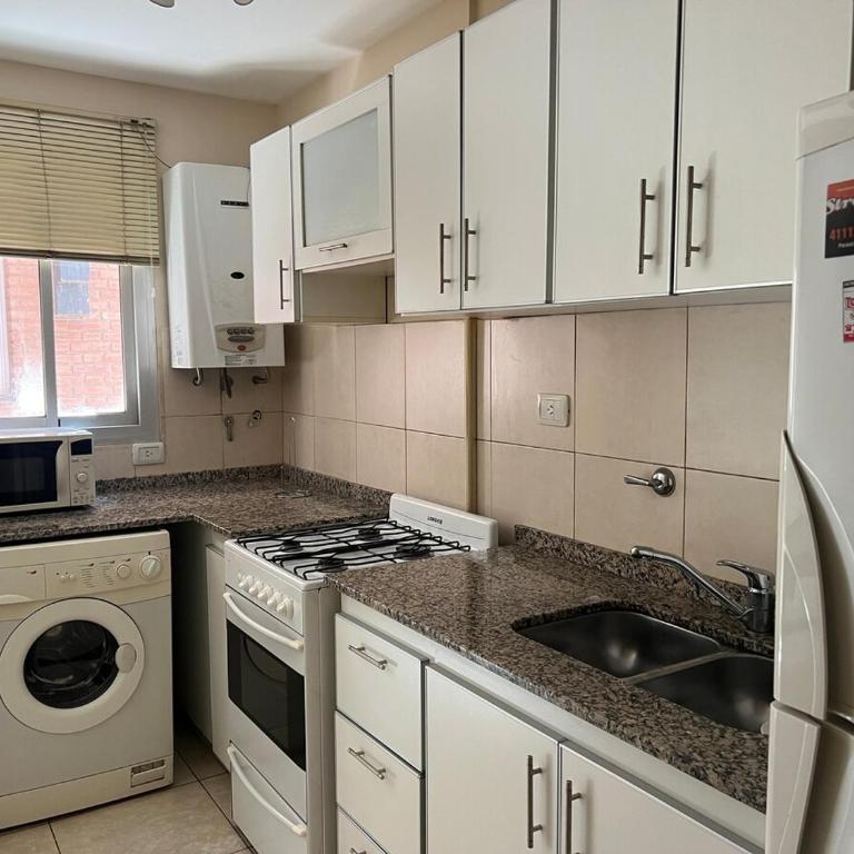 Amplio Departamento en Nueva Cordoba - Apartamento de 1 dormitorio - 4