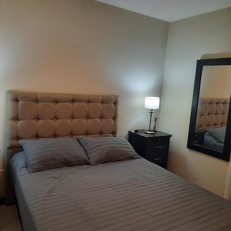 Amplio Departamento en Nueva Cordoba - Apartamento de 1 dormitorio - 2