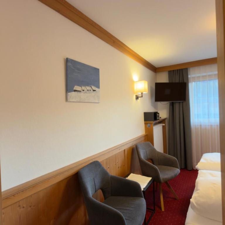 Hotel Sailer - Doppel- oder Zweibettzimmer - 10
