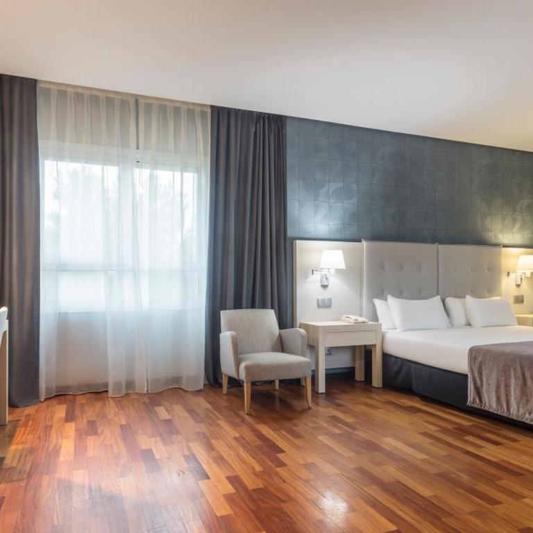 Ilunion Pio XII - Chambre Double ou Lits Jumeaux Supérieure - 6