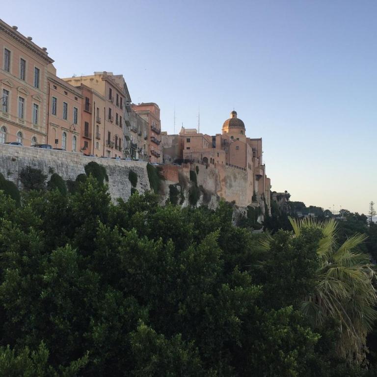 Reina 32 - Appartamento con 2 Camere da Letto e Balcone - 11