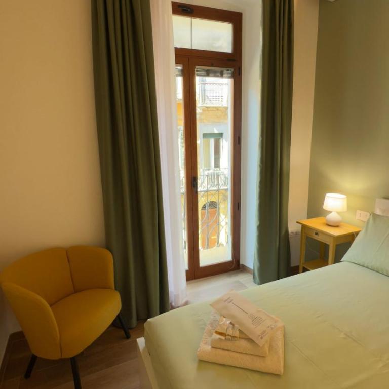 Reina 32 - Appartamento con 2 Camere da Letto e Balcone - 28