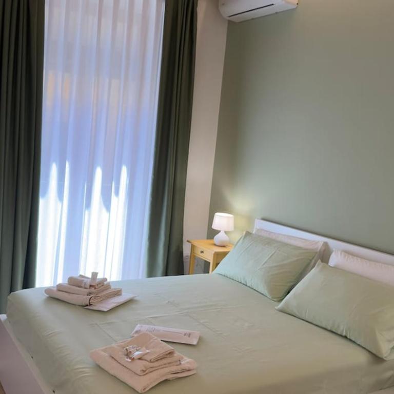 Reina 32 - Appartamento con 2 Camere da Letto e Balcone - 31