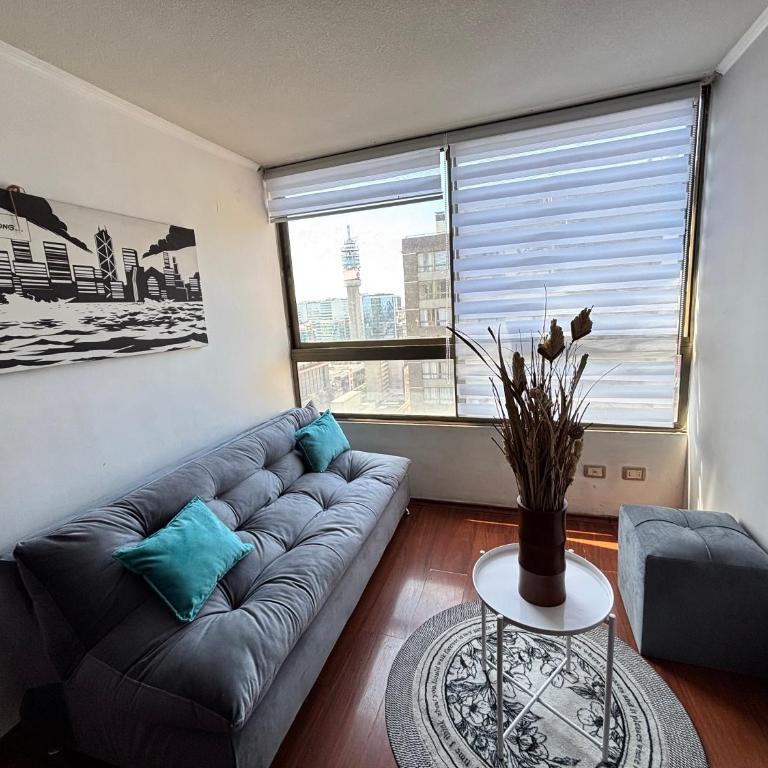 depto para 3 vista torre entel metro la moneda - One-Bedroom Apartment - 8