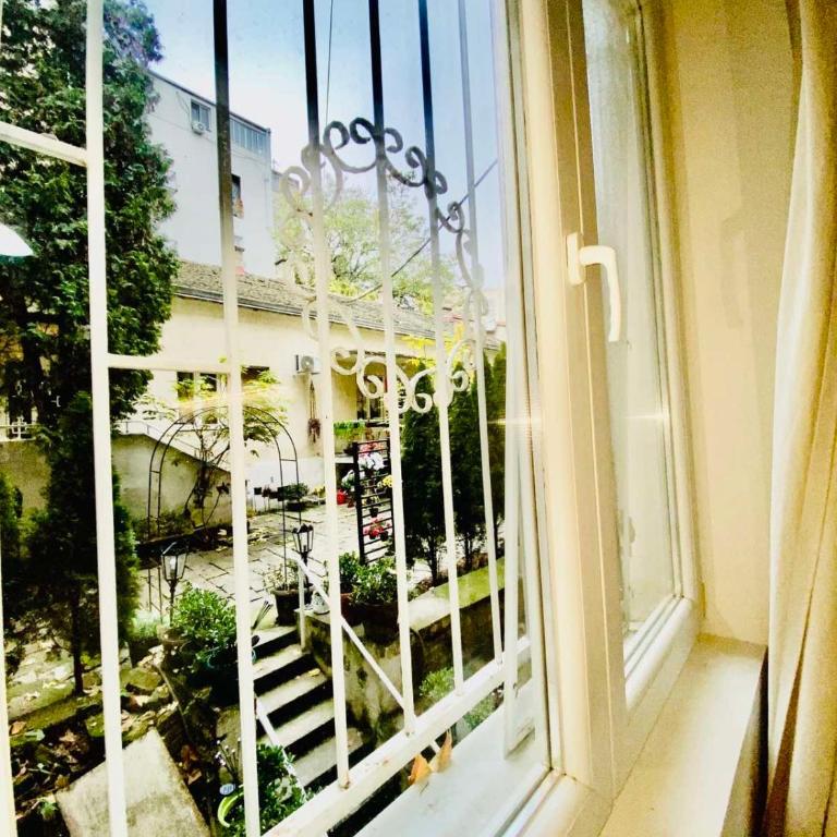 Center Belgrade - One-Bedroom Apartment - 13
