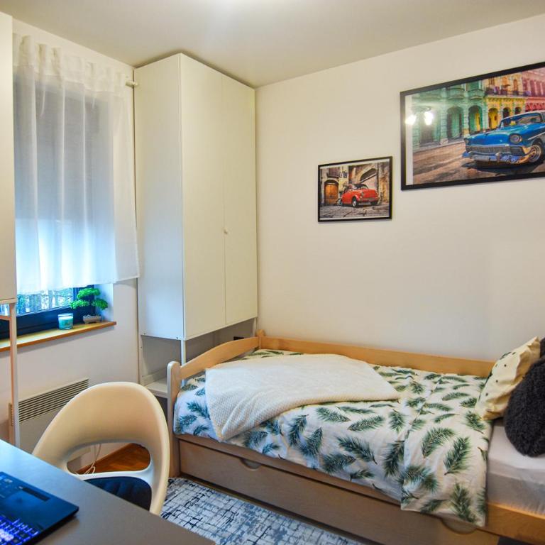Pravo mesto - Two-Bedroom Apartment - 13