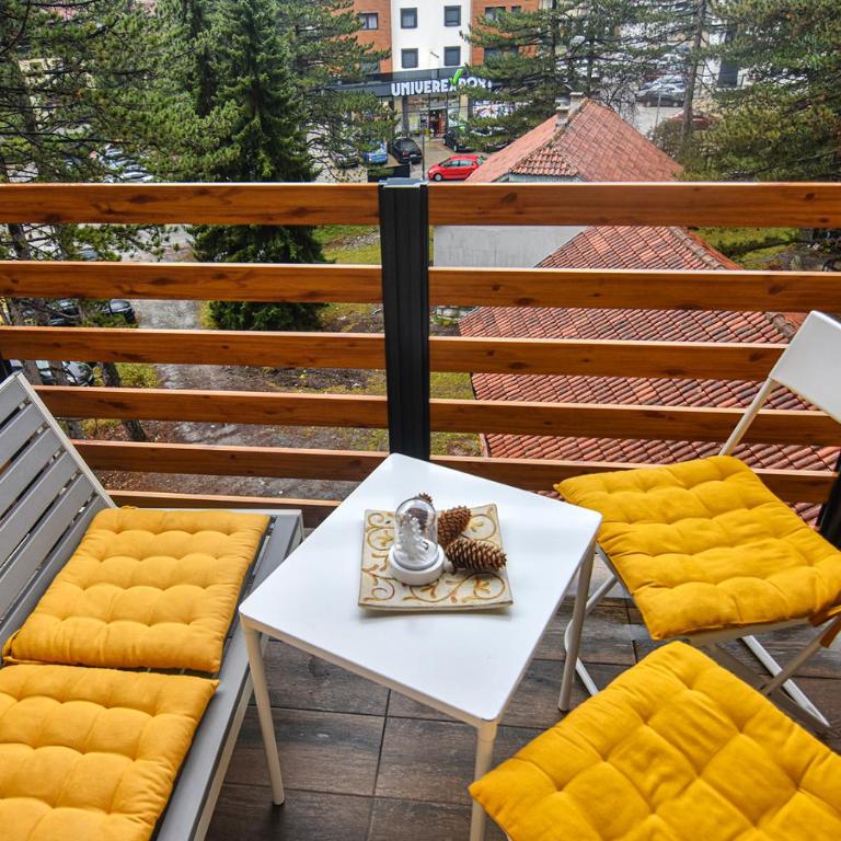 Pravo mesto - Two-Bedroom Apartment - 7