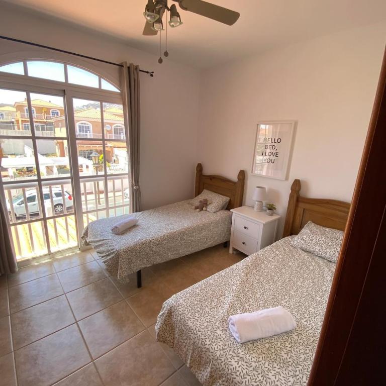 Villa Sea La Vie - 3 Bedrooms, Pool & Sea Views - Three-Bedroom Villa - 18