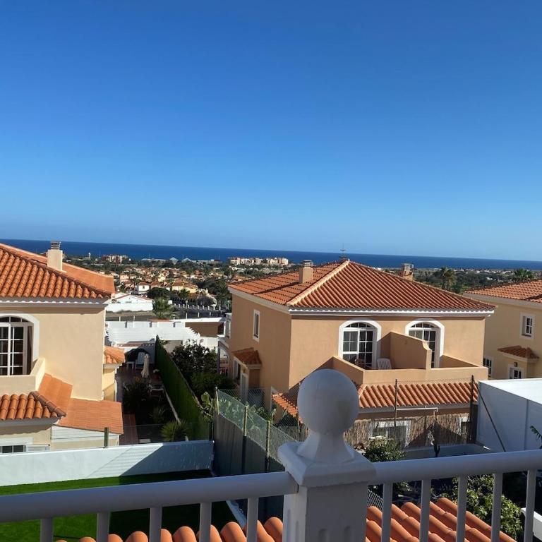 Villa Sea La Vie - 3 Bedrooms, Pool & Sea Views - Three-Bedroom Villa - 14