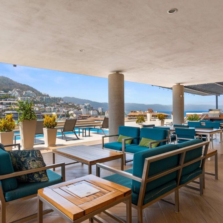 2BR Luxury Condo with Rooftop Pool Zona Romántica - Apartamento de 2 dormitorios con vistas parciales al océano - 38