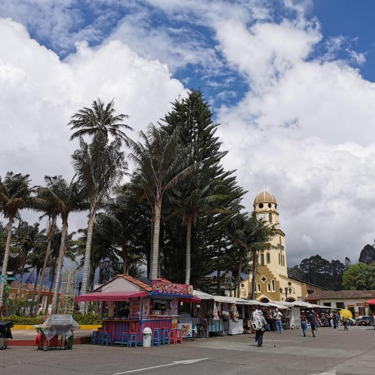 Hotel La Caracola Salento - Habitación Deluxe con cama extragrande - 29