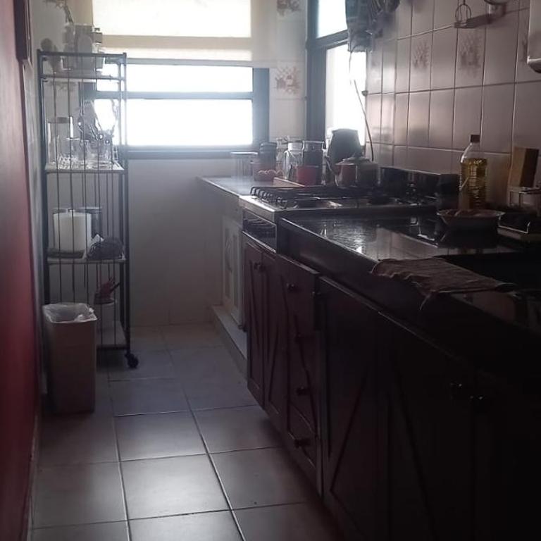 Hermosa casa zona Legislatura - Casa de 2 dormitorios - 7