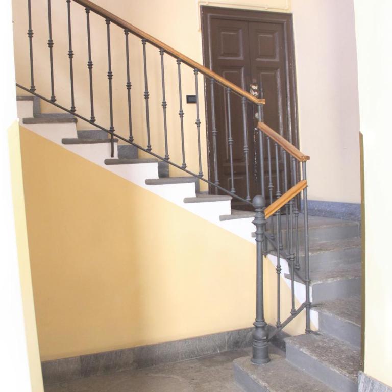 Attic Domotic Speed Summer Vibe - Heart of Brera, 10 Mins Straight Walk to Duomo and Easy Malpensa Access - taxi no need B&B - Appartamento con 1 Camera da Letto - 86