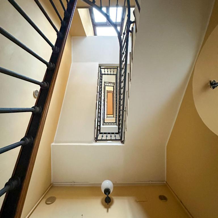 Attic Domotic Speed Summer Vibe - Heart of Brera, 10 Mins Straight Walk to Duomo and Easy Malpensa Access - taxi no need B&B - Appartamento con 1 Camera da Letto - 84