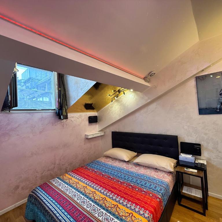 Attic Domotic Speed Summer Vibe - Heart of Brera, 10 Mins Straight Walk to Duomo and Easy Malpensa Access - taxi no need B&B - Appartamento con 1 Camera da Letto - 97