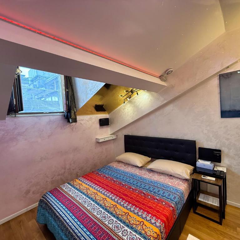 Attic Domotic Speed Summer Vibe - Heart of Brera, 10 Mins Straight Walk to Duomo and Easy Malpensa Access - taxi no need B&B - Appartamento con 1 Camera da Letto - 94