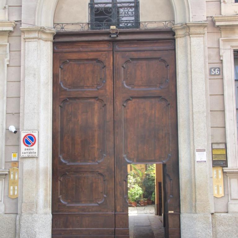 Attic Domotic Speed Summer Vibe - Heart of Brera, 10 Mins Straight Walk to Duomo and Easy Malpensa Access - taxi no need B&B - Appartamento con 1 Camera da Letto - 96