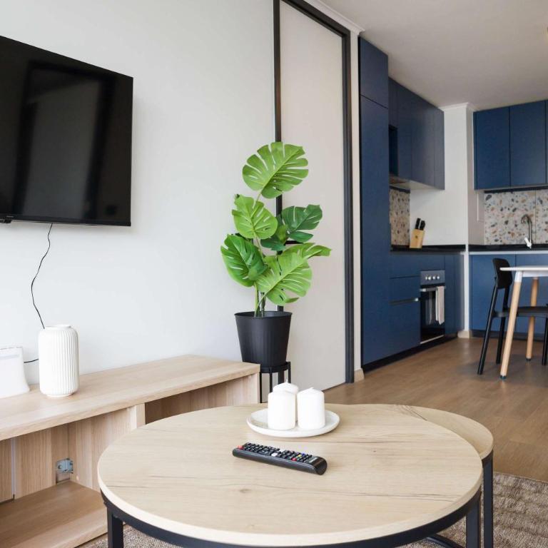 Elegant 2BR Retreat for 5 in Vibrant Las Condes - Apartment - 7