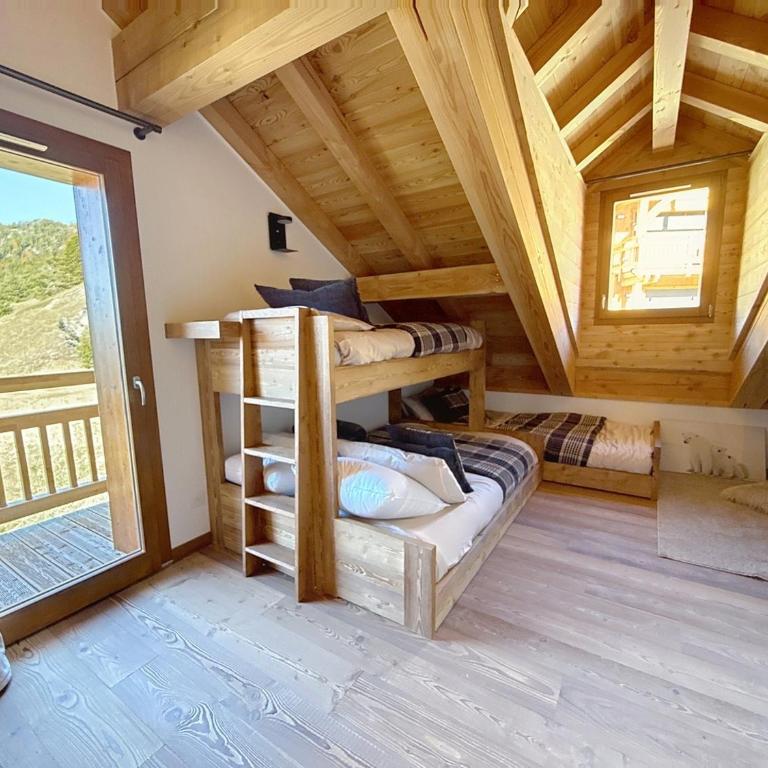 LA TANIÈRE DES OURSONS - Appartement duplex NEUF 9-10 pers vue pistes avec garages - Four-Bedroom Luxury Apartment - 8